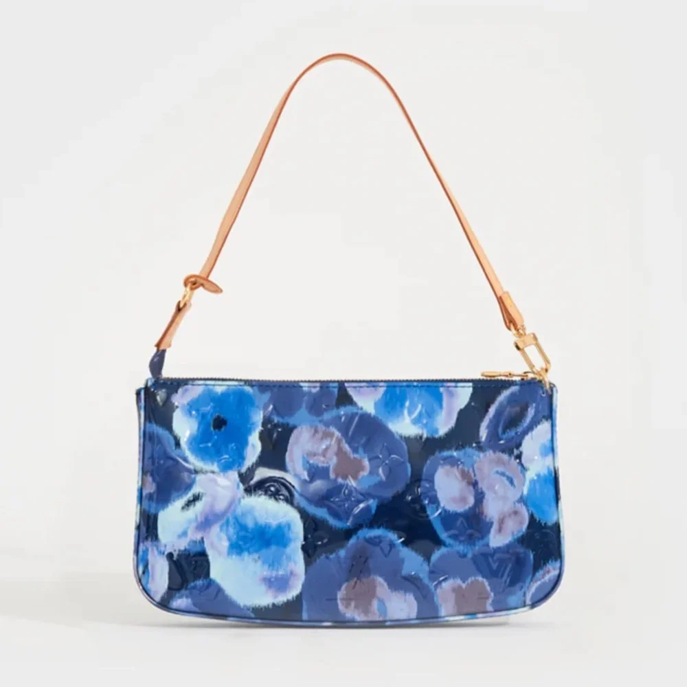 VEUC Louis Vuitton Vernis Ikat Floral Pochette Limited Edition 2013